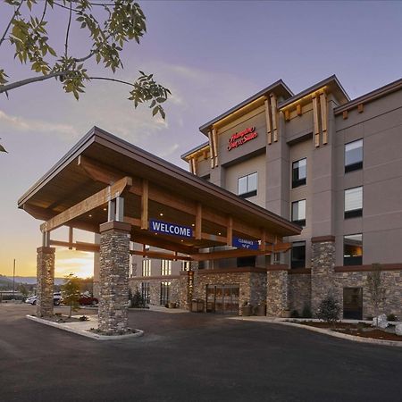 Hampton Inn&Suites Roseburg Bagian luar foto