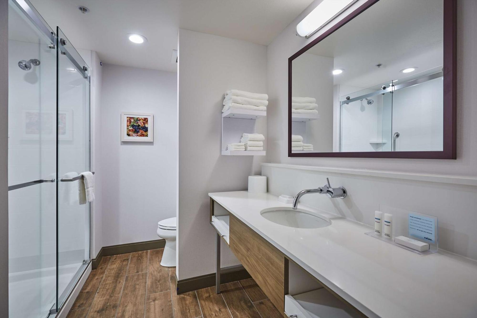 Hampton Inn&Suites Roseburg Bagian luar foto